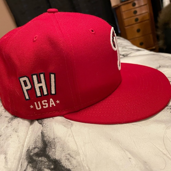Great mint Philadelphia Phillies Hat! - Picture 5 of 5